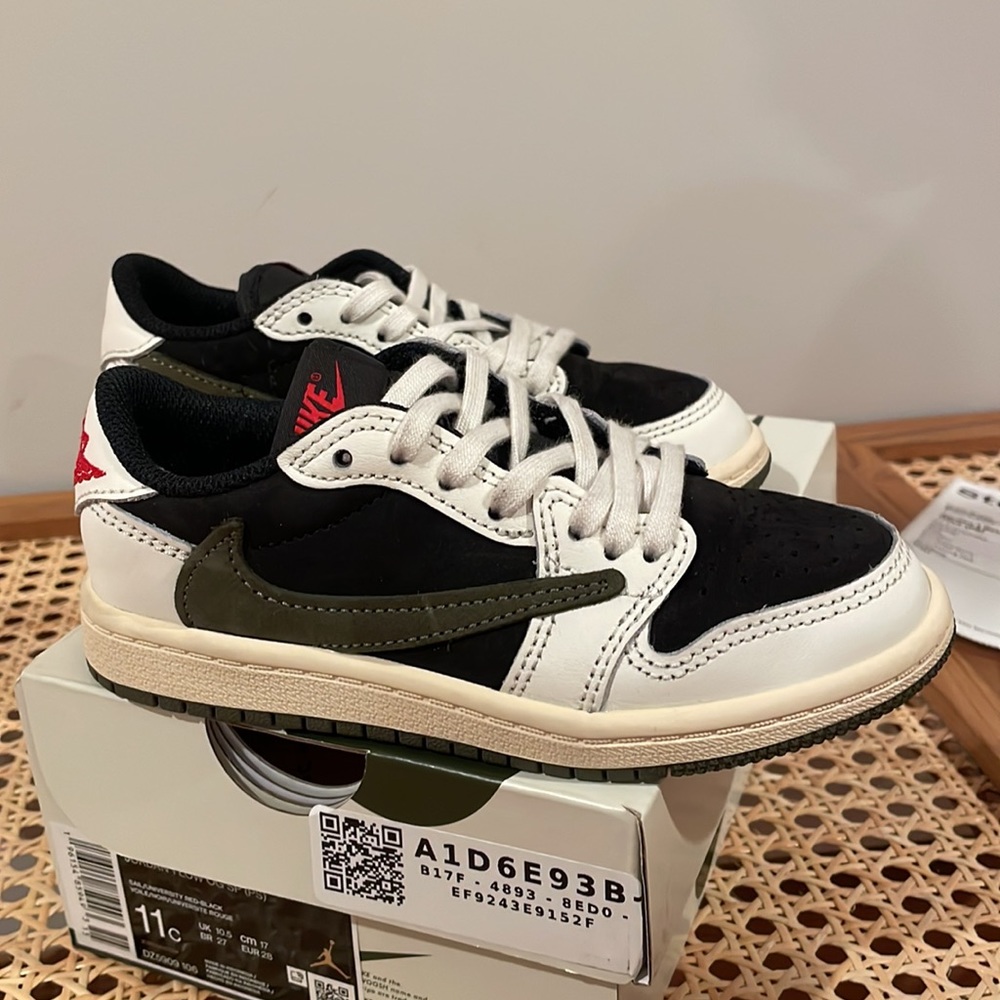 Kids Travis Scott
